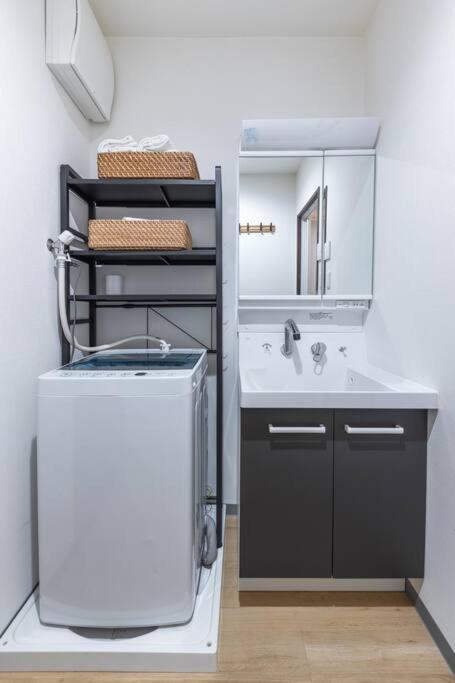 Jr Nippori Station Walking 4 Min,Nearst Shinjuku Ueno Ginza Asakusa Narita 도쿄 외부 사진